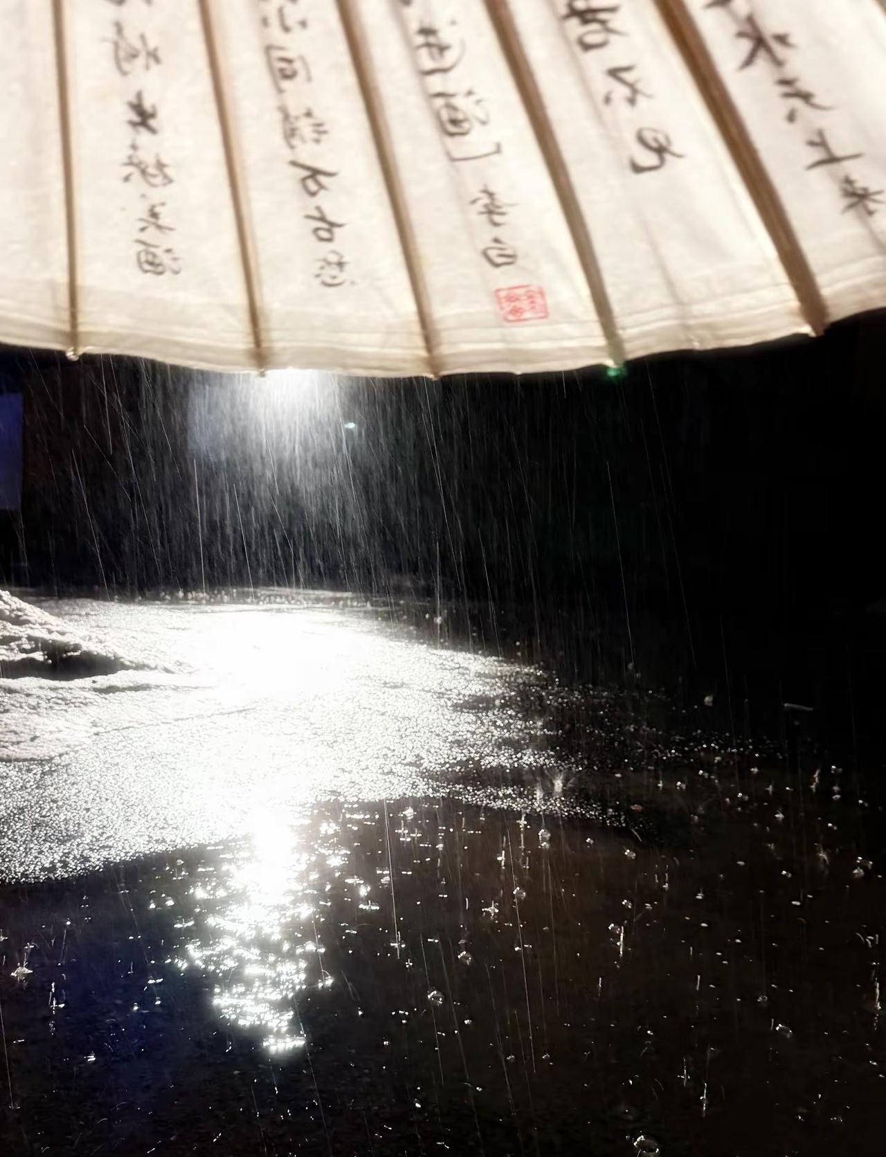 昨天今天下雨天，眼下是春天