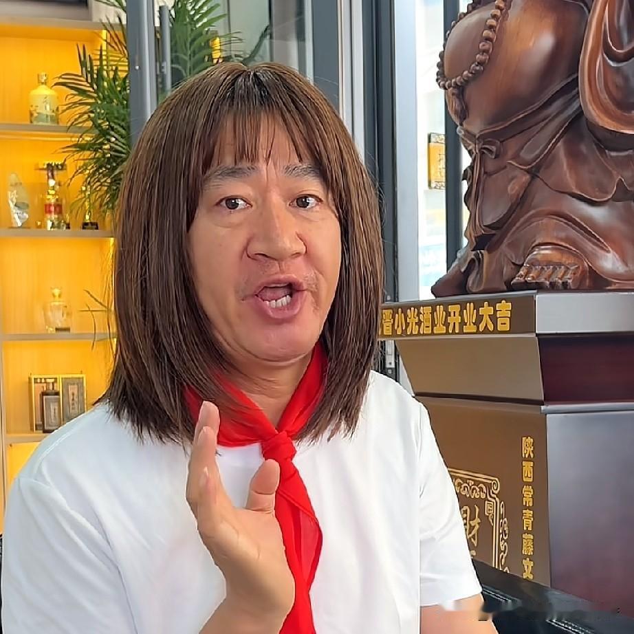 这便是我们山西的明星李嘉明，他在自己的视频中这样说道：“我不管了，今年520我没
