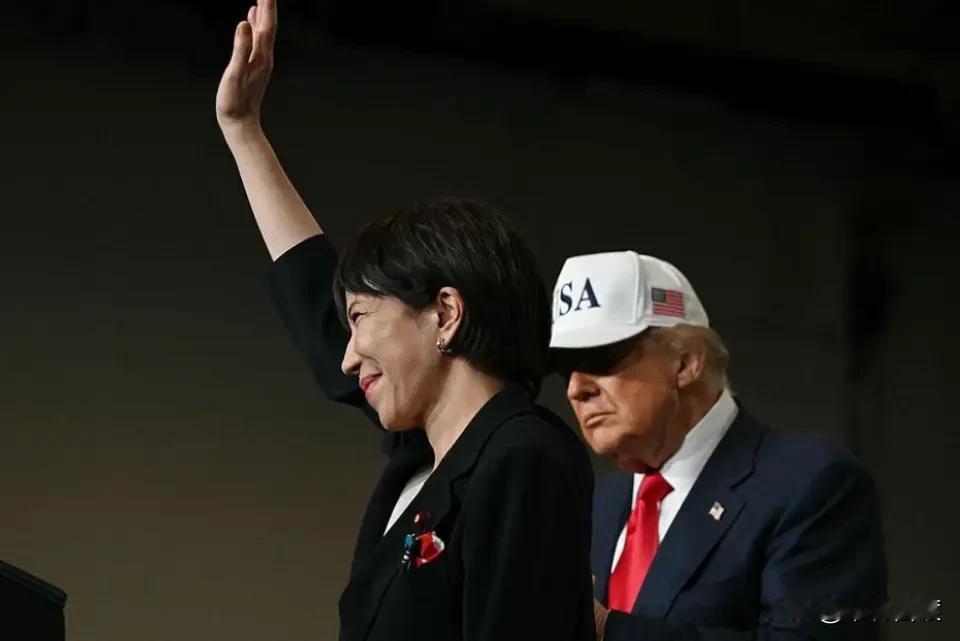瞧好吧！
收拾日本还得看美国，看特朗普的，说翻脸易如反掌。
其实，日本在美国人眼