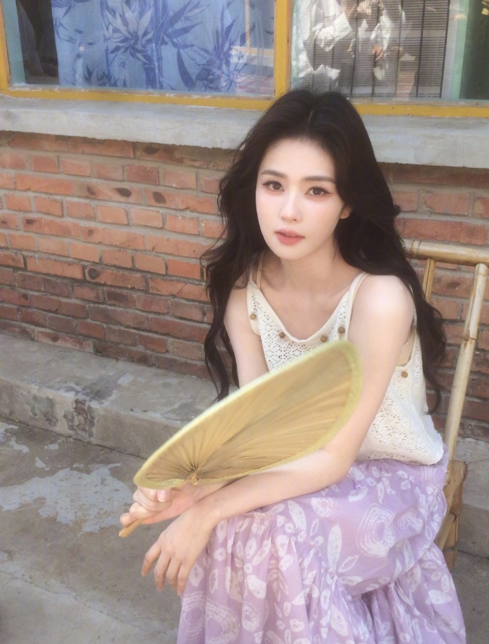 白鹿女神好美 没有毒毒大皱纹呀