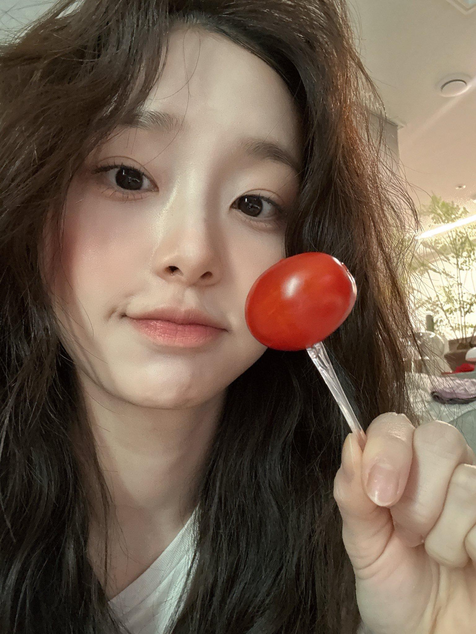 251027💭chuu金智雨 ​​​