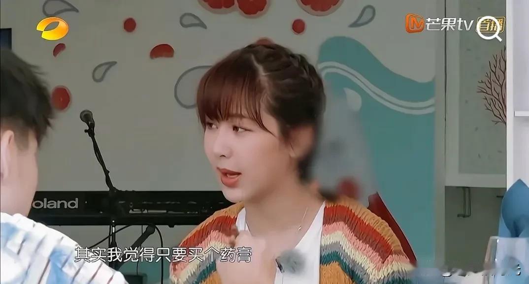 突然觉得黄晓明挺冤的。

当初他那一句“我不要你觉得，我要我觉得。”在网上疯传，