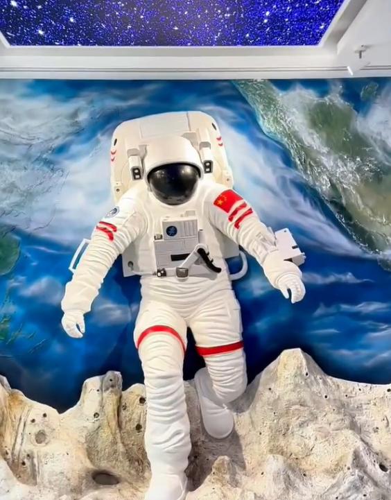 两个00后刮腻子一年营收100多万？乍一听是不可能的，但是，看了人家的成品，如图