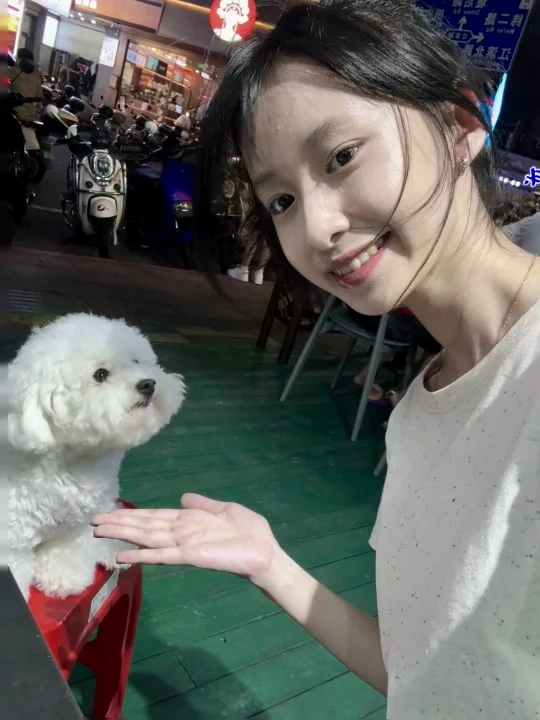 我的小狗眼里全是我🥹