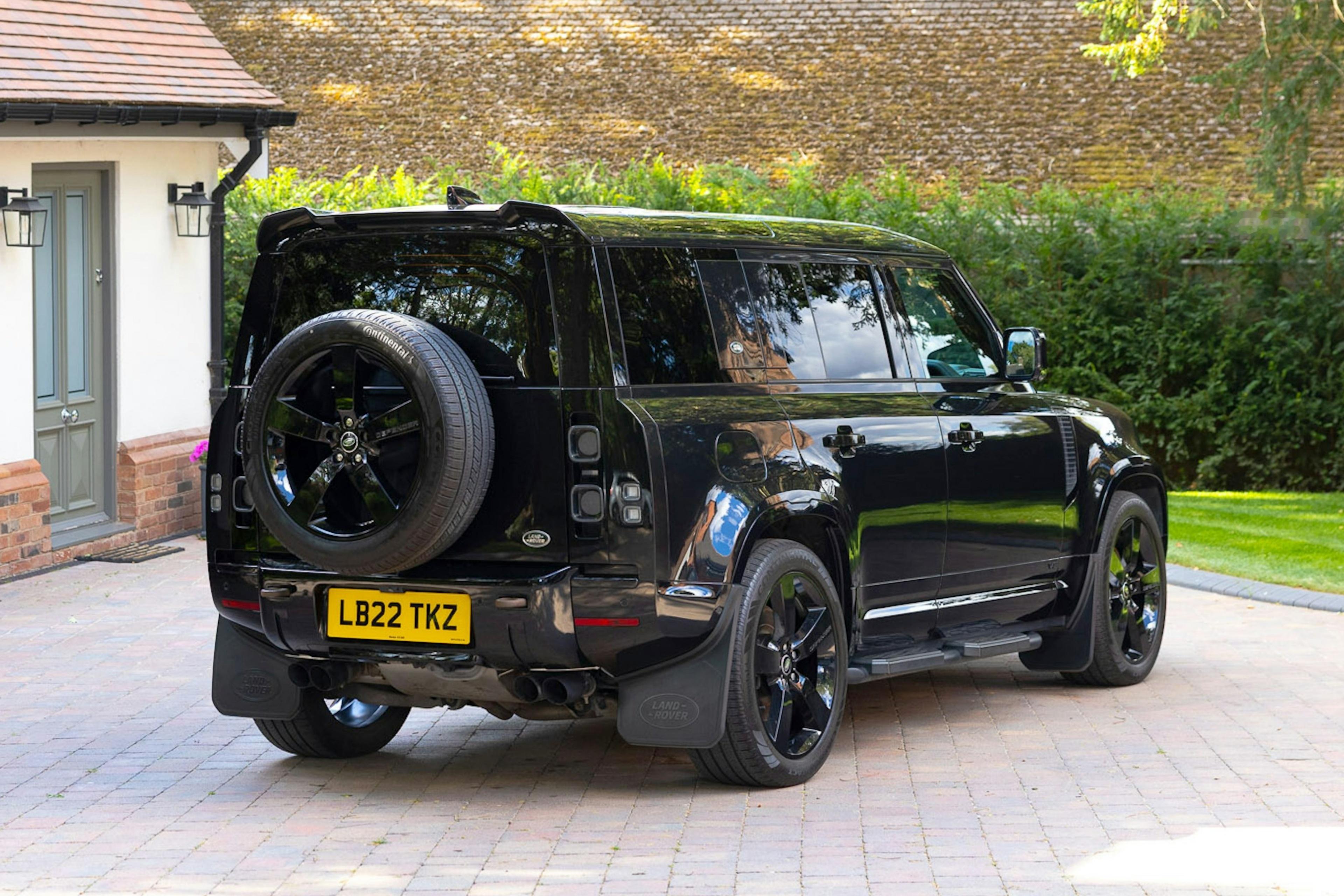 2022 Land Rover Defender 110 P525丨汽车视觉 S