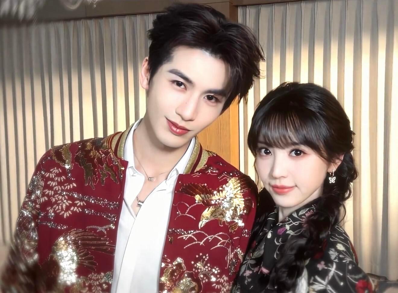 “我和我那古灵精怪的妻子”真的是，把我心搞的乱乱的还在傻傻的笑逐玉逐玉 反向入侵