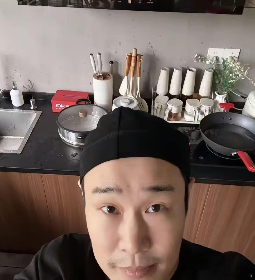 小沈阳发文告别10月29日下午，小沈阳更新了社交动态，看到这条内容，才知道小沈阳