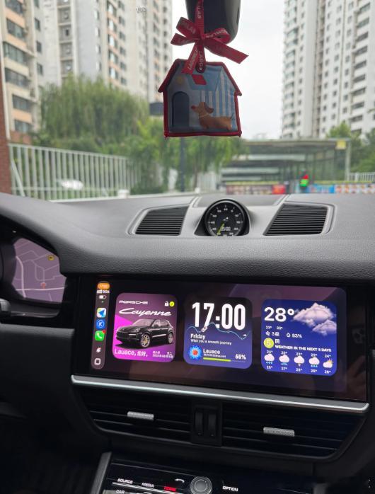 新版Carplay好看多了！ ​​​