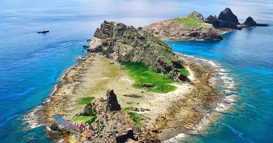 一觉睡醒，
 
是不是全网都知道了。
 
今天清晨，东海话题升温。多家媒体梳理称