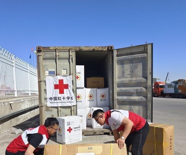 红会募捐没人理，

企业玩抵税游戏，

普通人还凑啥热闹？

最近发现，红会发个