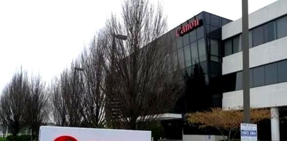 、东芝走了，把生产线搬去了越南。
阿迪耐克也走了，将工厂搬到了越南，现在就连佳能