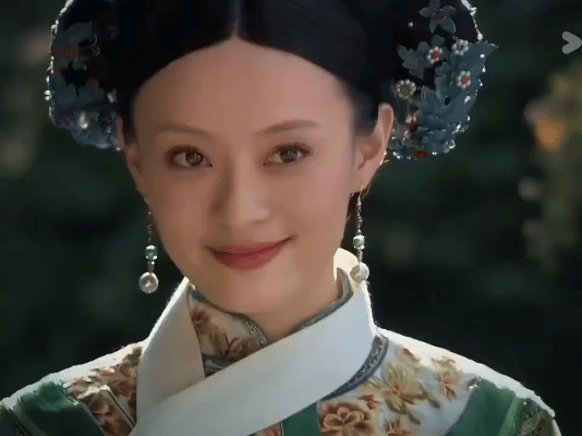 每次重温甄嬛传曹琴默和嬛嬛这场戏，真绝了，最后的眼神那里。这才是聪明人之间的过招