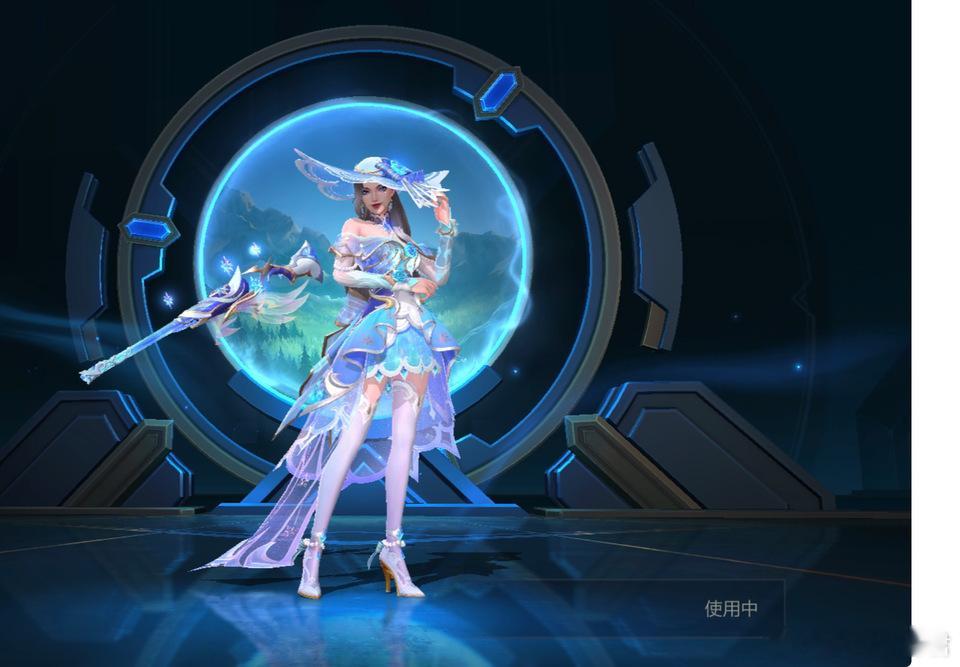 LOL手游水晶玫瑰女警的水晶玫瑰还是挺好看的 