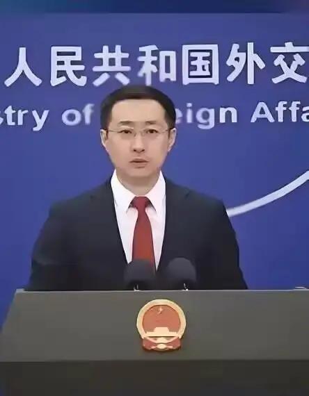 印度沸腾了，中国点头。6月18日，中国外交部宣布，应印度国家安全顾问多瓦尔邀请，