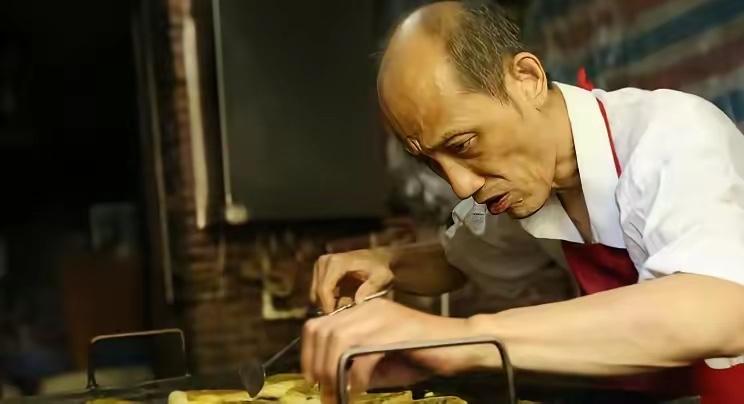 阿大葱油饼败在他儿子身上，价格高以为父亲名气响了5元变10元，想发大财做梦去吧，