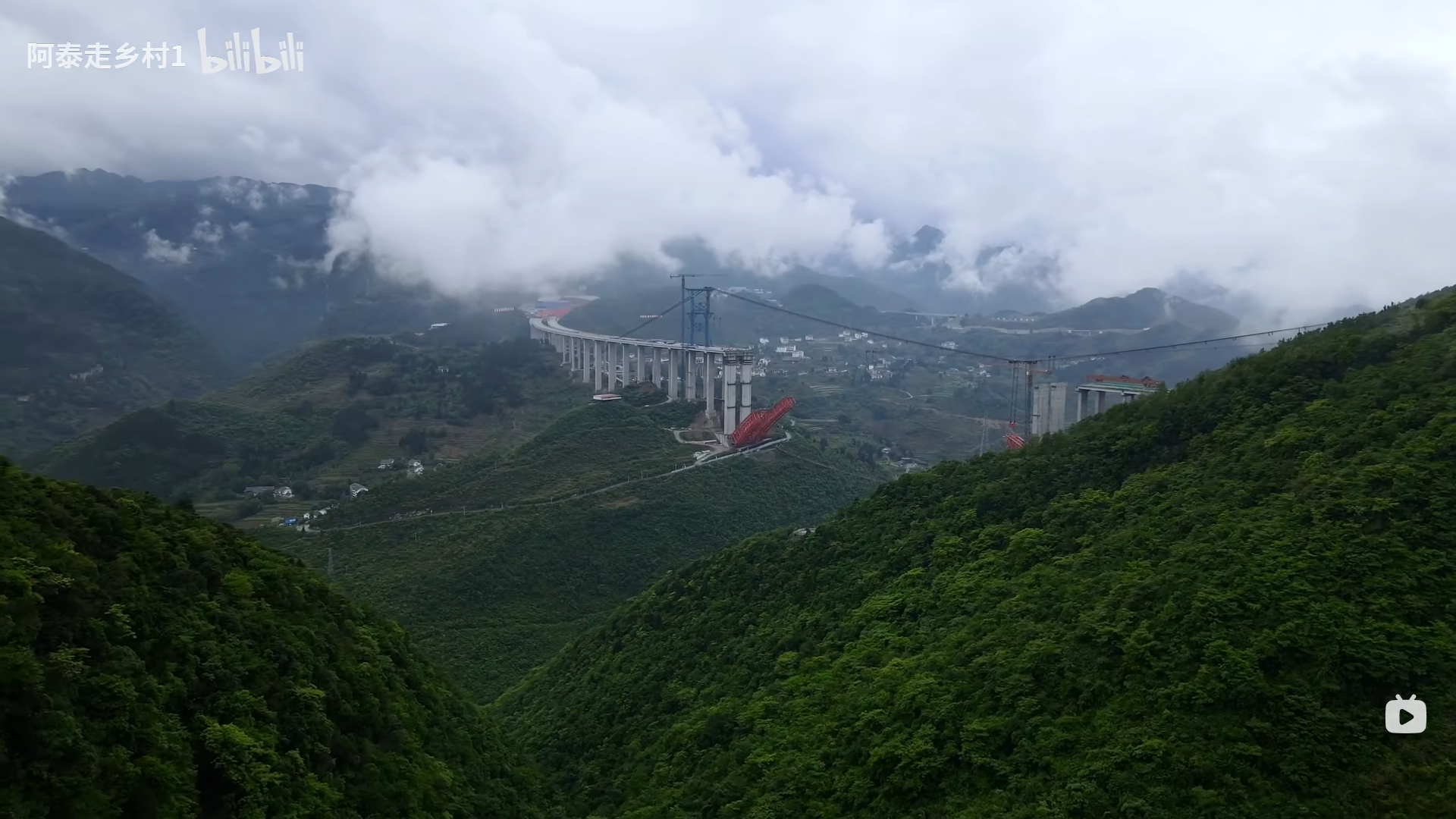 B站视频《三年浓缩三分钟，从无到有见证一座大桥飞架南北，天堑变通途》是真的帅啊 