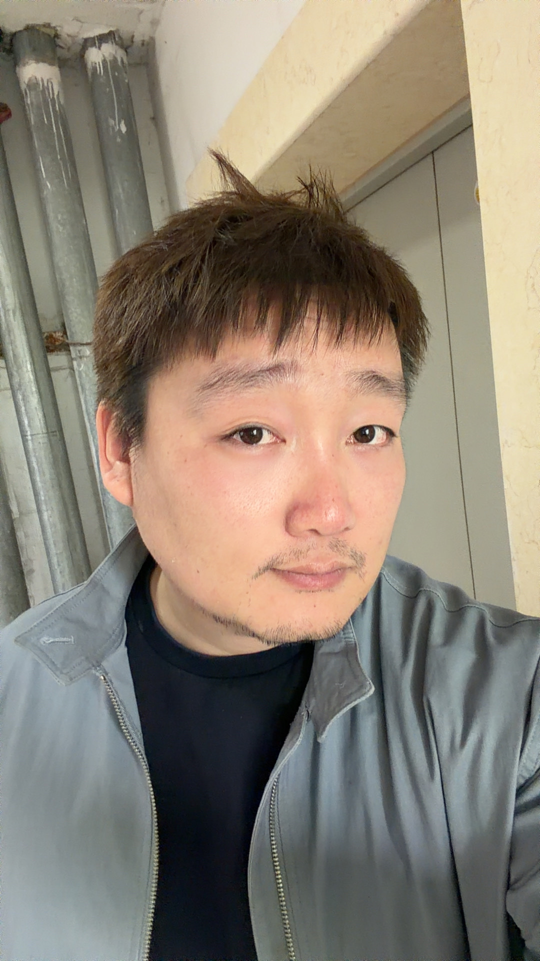 早，还是决定去上班，待不住。感觉我好了 