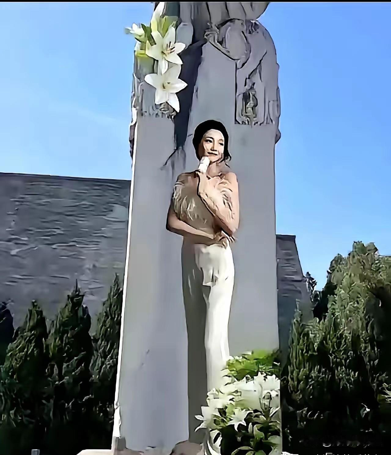 说真的，以前我也跟风嘲笑过具俊晔吃软饭，但这回看到他那双满是石粉的手，我是真嘲不