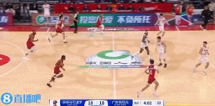周鹏指导。。。。。。您还是多打几年球把，当教练不着急[允悲][允悲] 