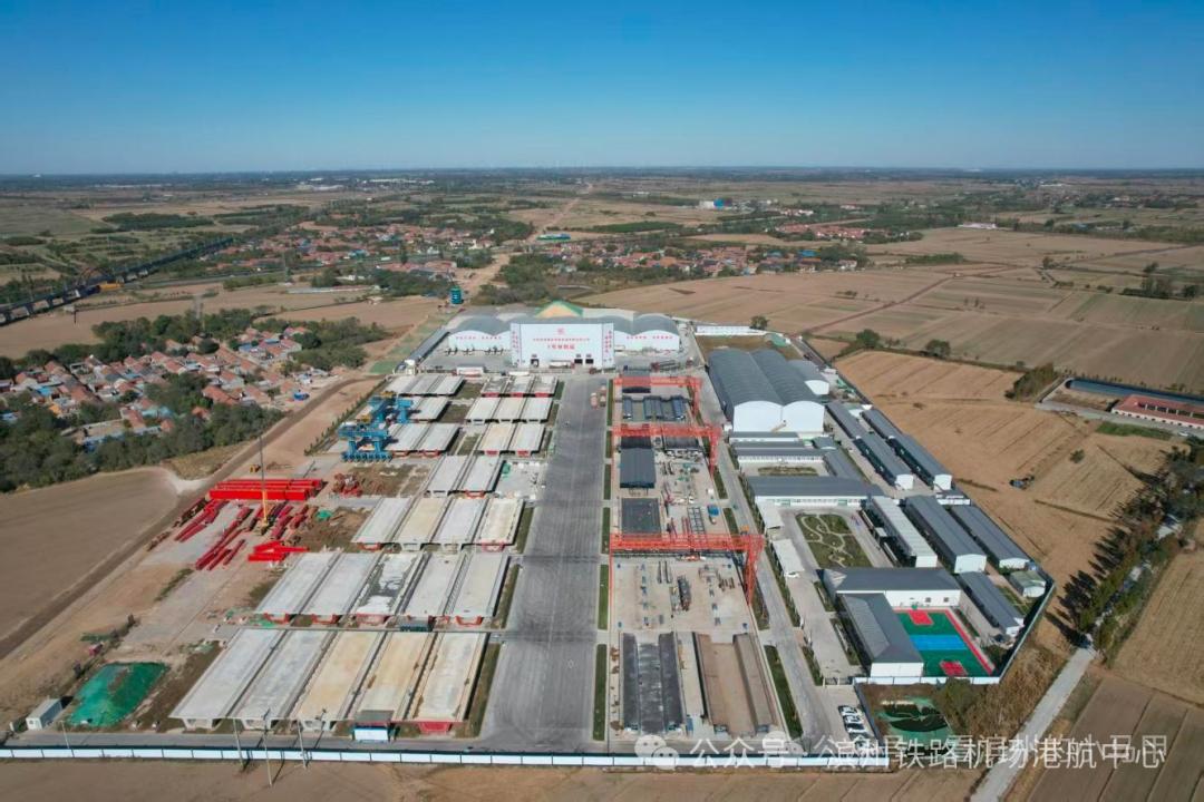 津潍高铁滨州段，俩好消息！

1月25日，在津潍高铁站前六标山东滨州无棣特大桥施