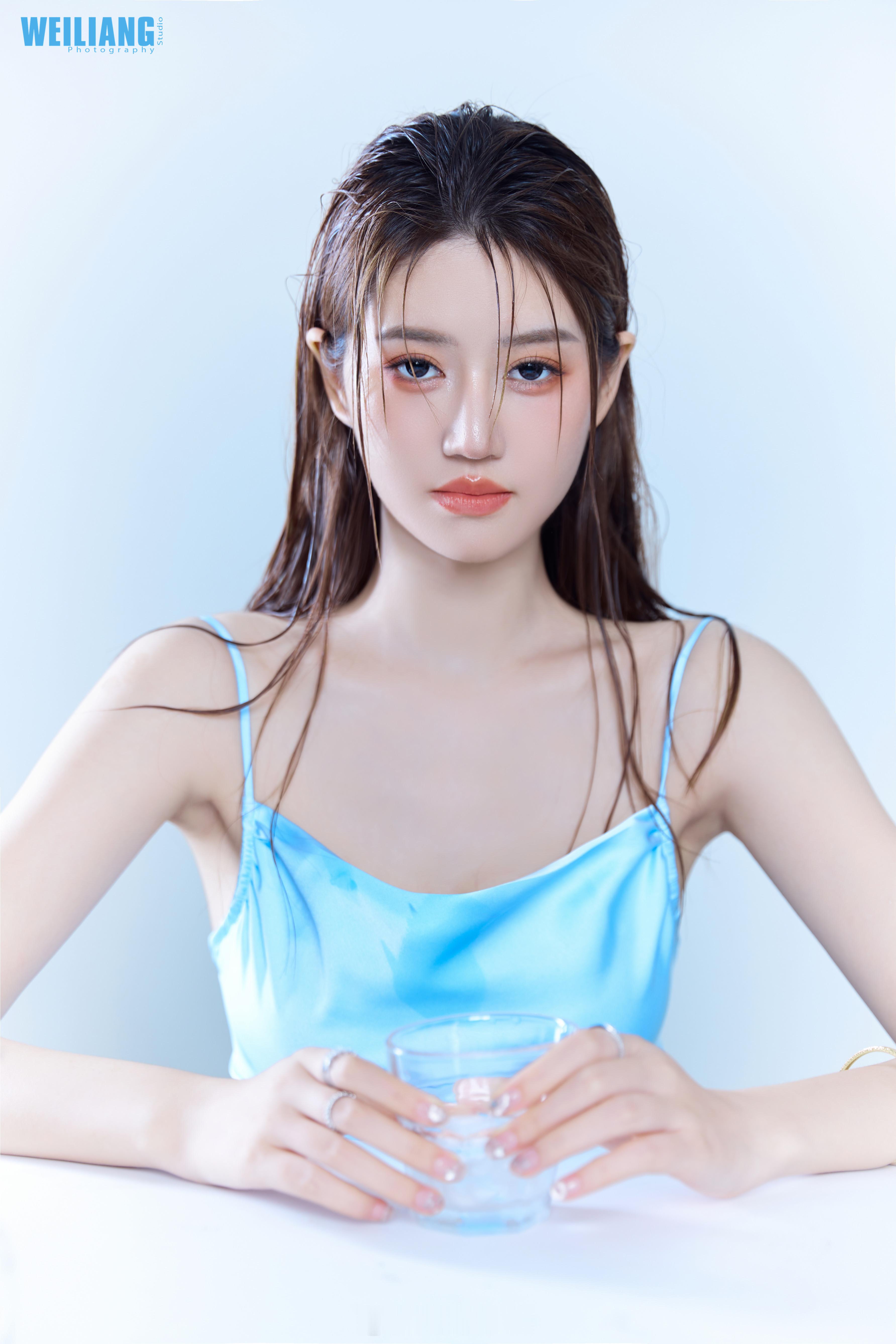 #微凉时光馆##西安约拍[超话]##肖像摄影# 去糖全冰🧊 ​​​