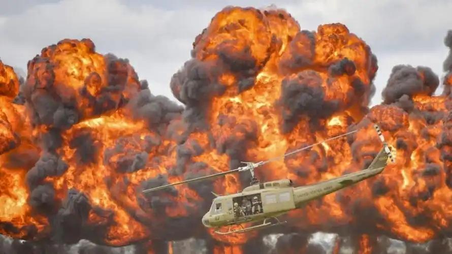 美国攻打伊朗谁最高兴？就这么说，全球除了美国都高兴，因为伊朗就是个军事圈套，就等