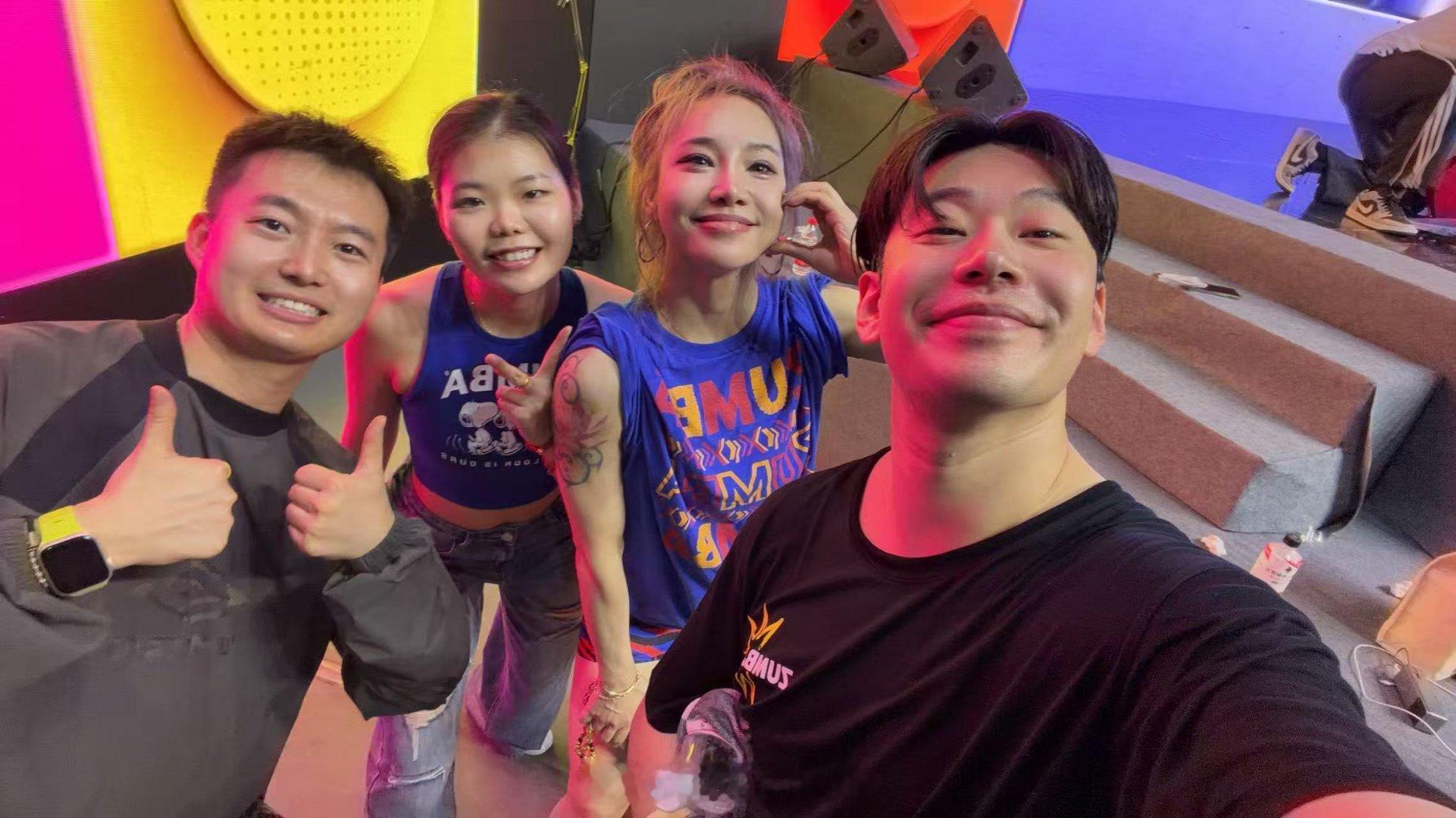 每次来北京都是好朋友聚会的时候不是健身就是在活动现场随手拍我的日常plog健身