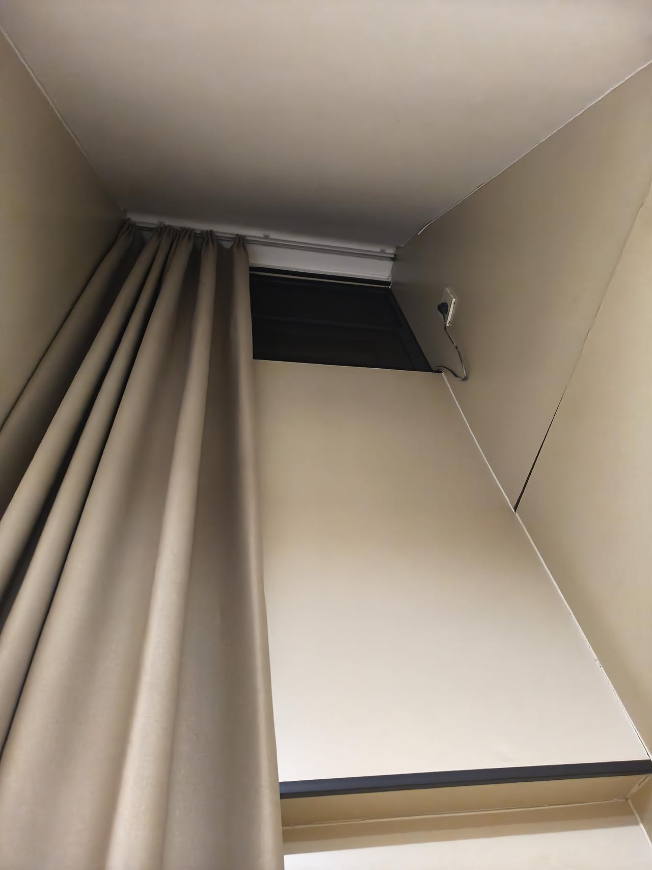 ——芜湖记之旅店篇!
 
       今天来芜湖出差，平时常住的那家酒店离办事
