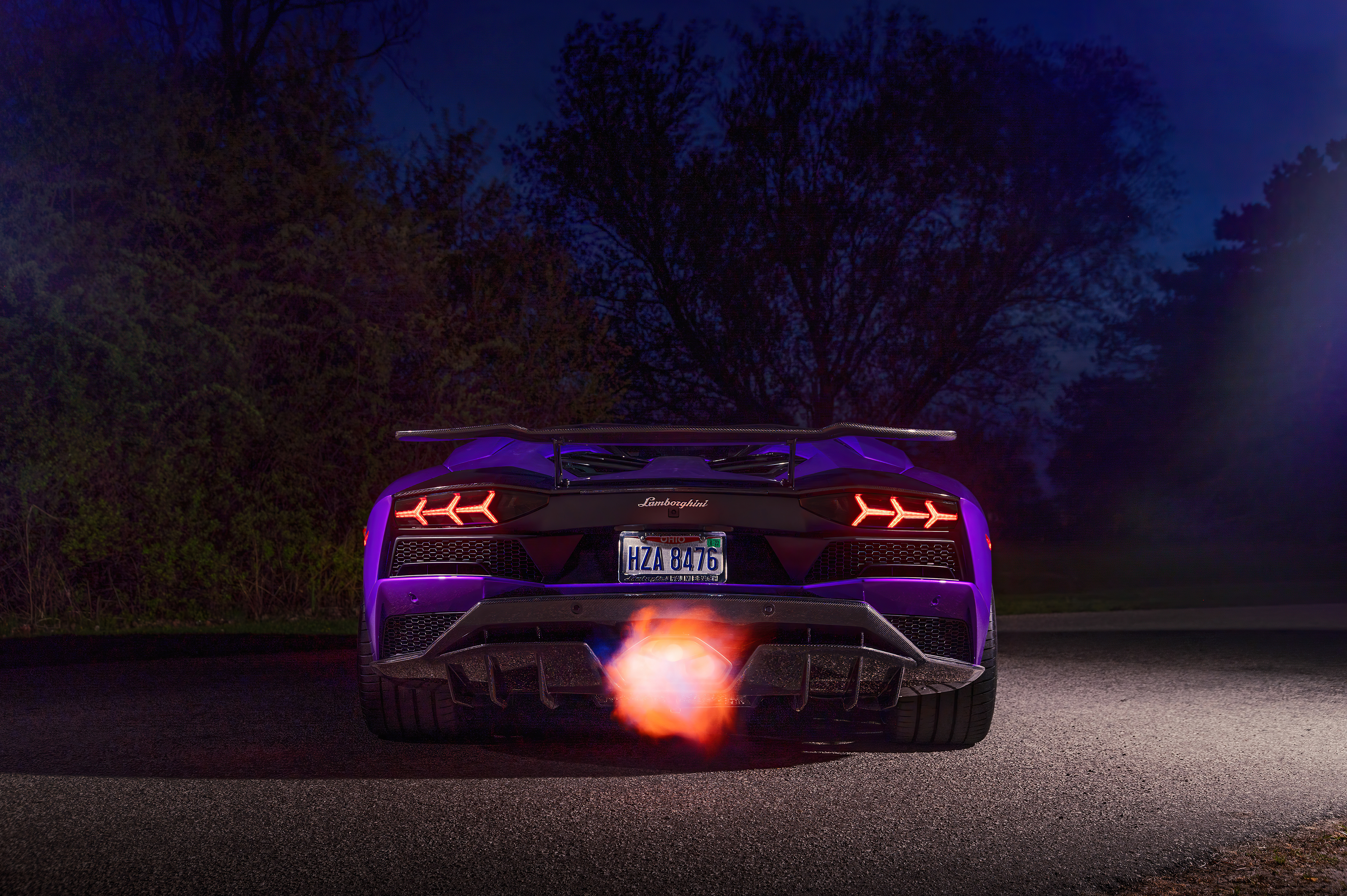 Lamborghini Aventador 