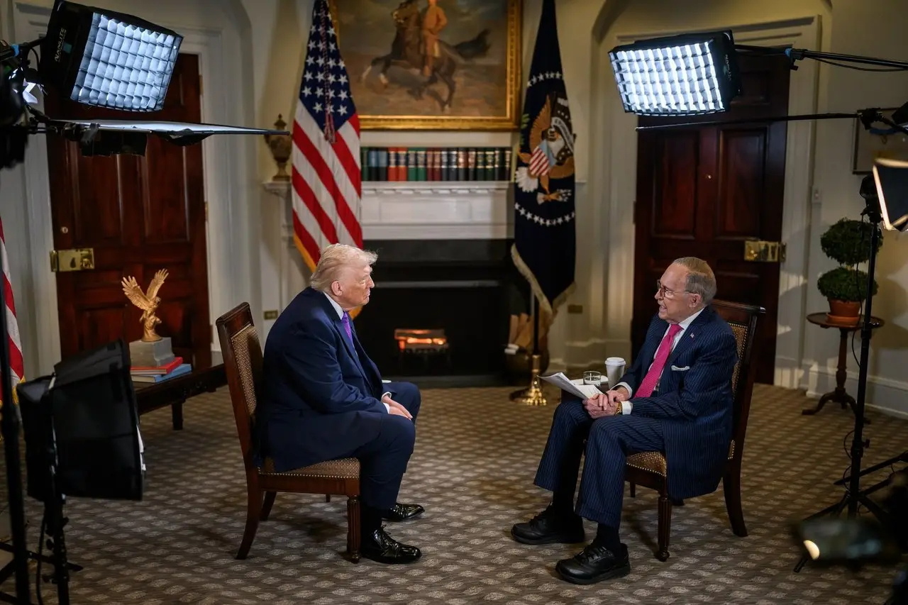 幂谈天下幂谈天下 特朗普：伊朗人若拒绝与我达成协议就是“傻瓜”据称伊朗希望与美国