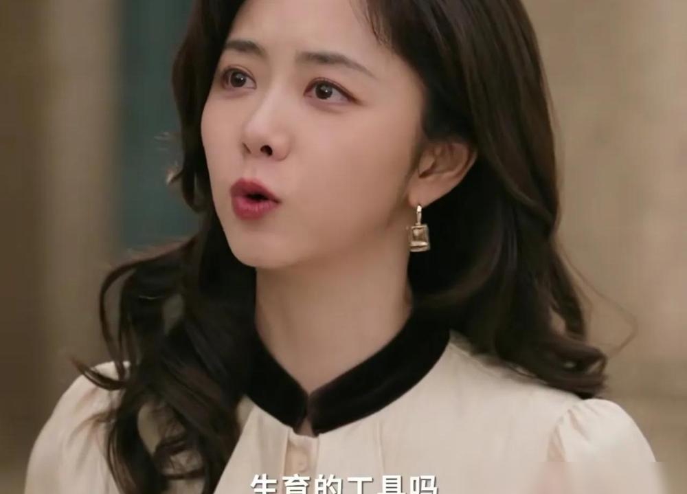 他要你生娃只为继承权？你爸亮身份他跪了！
剧中颜子威花言巧语，送礼租房，把你捧