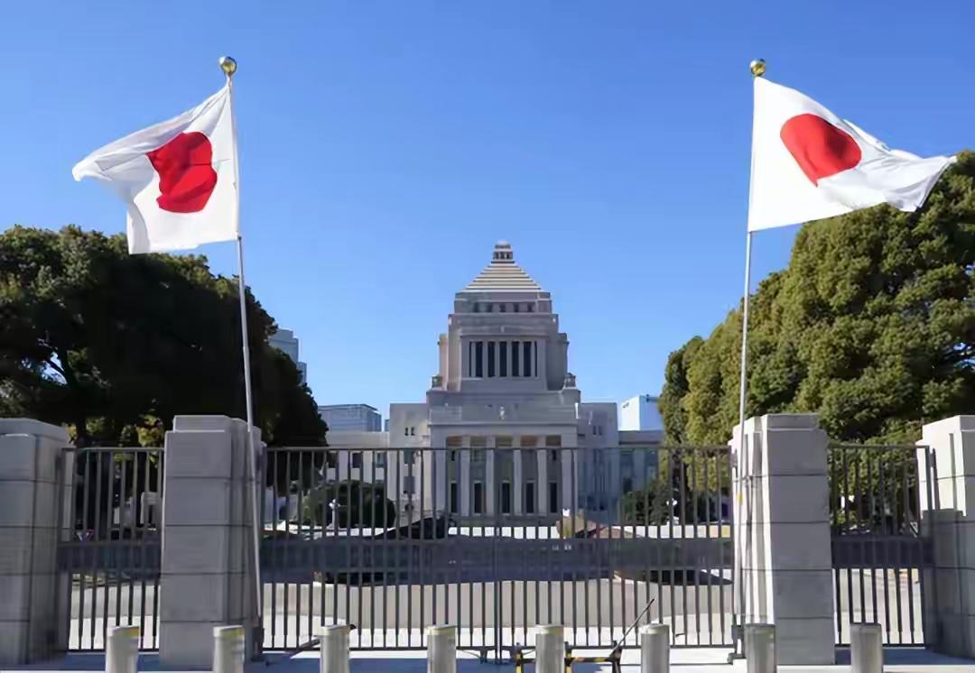 日本政局反转 被中国制裁的汉奸石平或上位：日本政局反转，濒临出局的高市早苗拉拢右