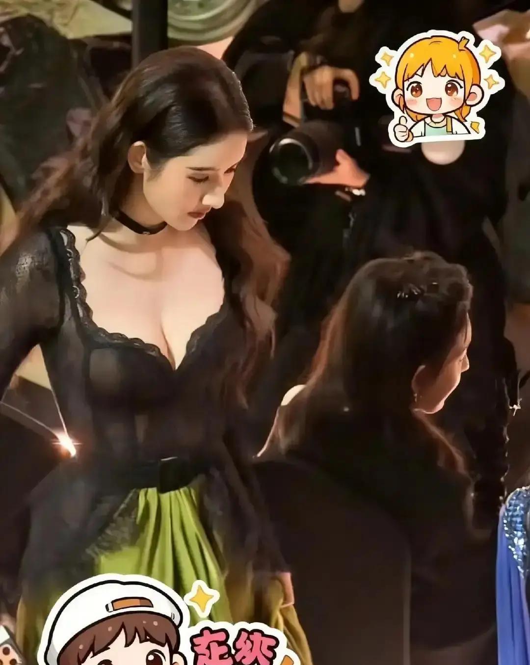 95花三天轧三场戏，被群嘲“不专业”？
但看完她这三天的行程，业内集体沉默了。