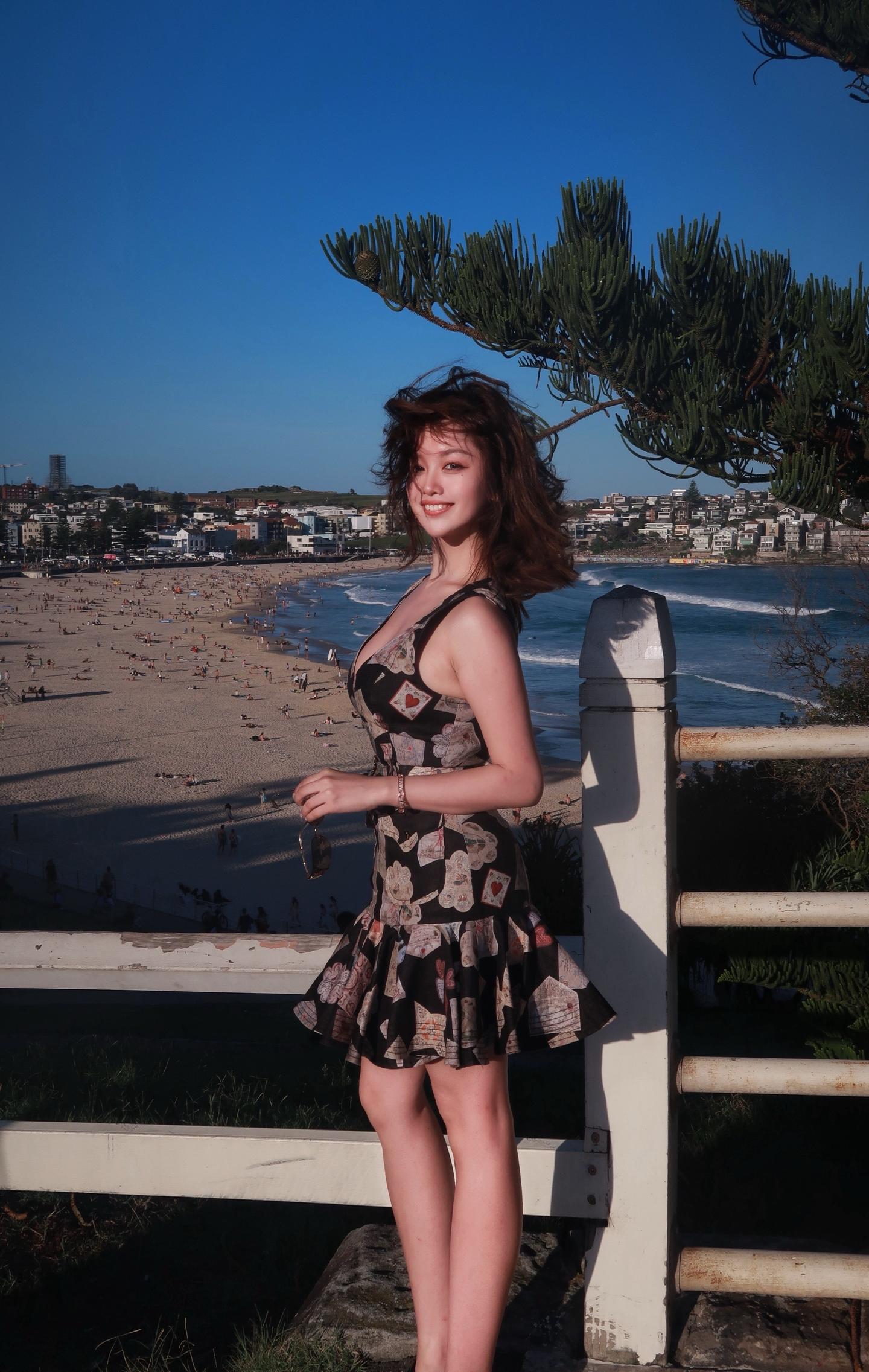 Kissed by sun☀️🏖️。