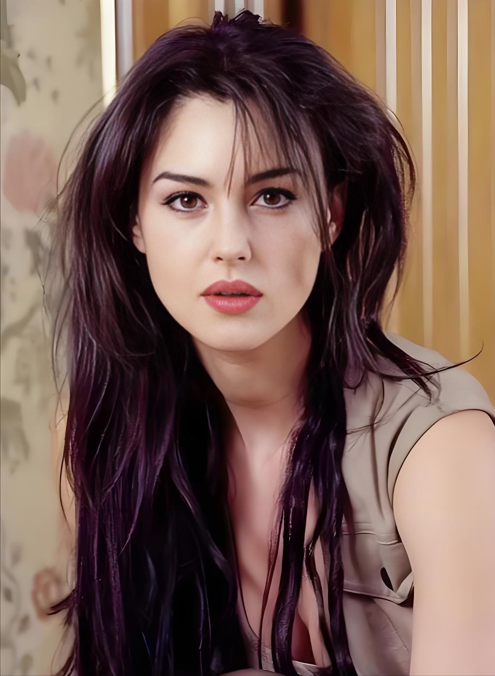 意大利美女远嫁河南14年，拒改儿子中国籍！老公争辩道：高考独木桥你懂不懂？她的回