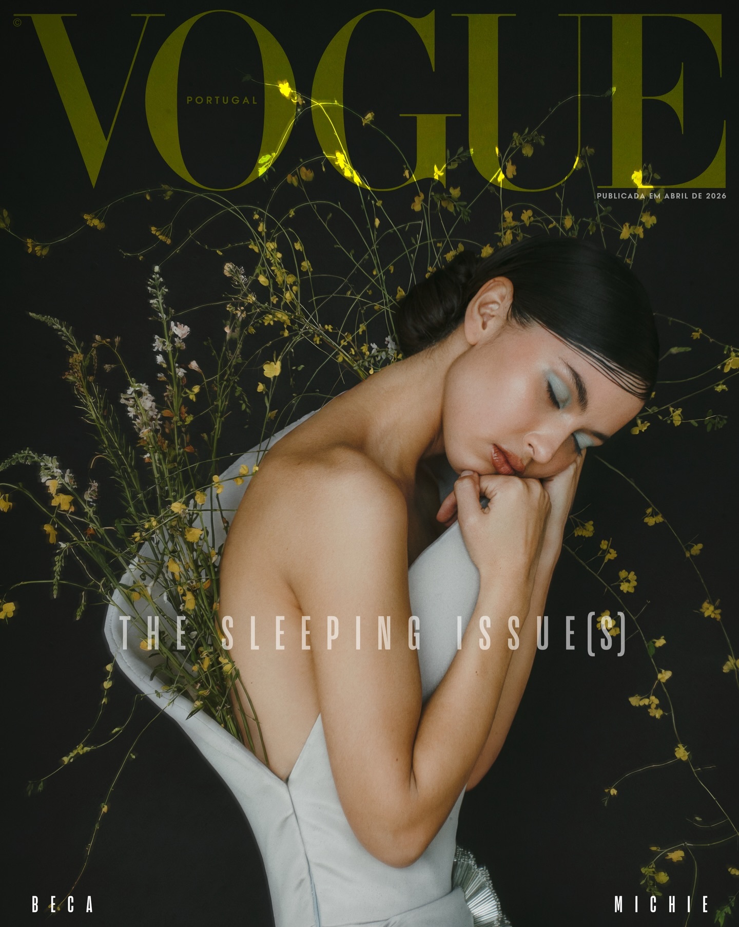 葡萄牙版 VOGUE 四月刊封面 —— “睡美人”本期旨在呼吁大家在繁忙的生活节