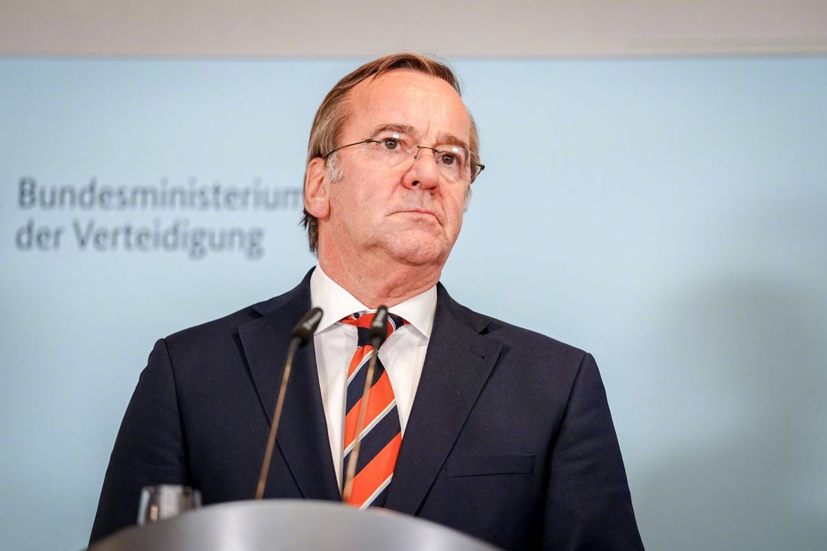 #德国海军准备在霍尔木兹海峡执行任务#【德国海军为在霍尔木兹海峡执行任务作准备】