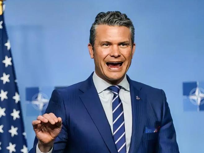 美防长赫格塞思发出震惊世界狂言！在4月24日的五角大楼例行记者会上，赫格塞思声称