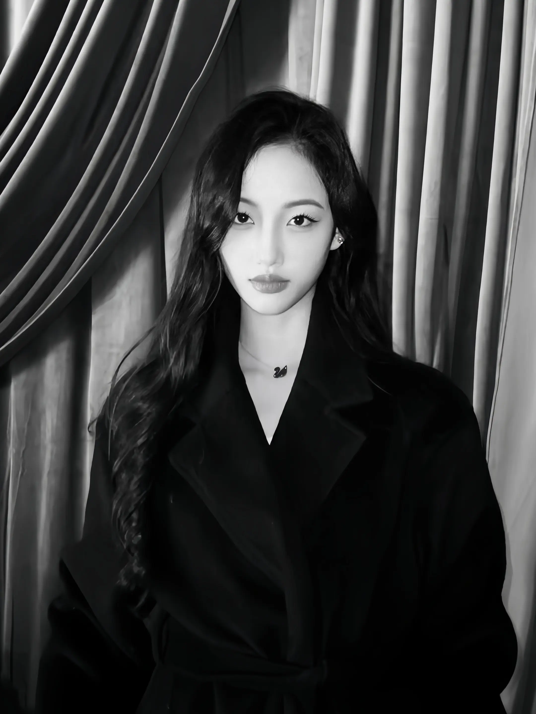 “你猜为什么我们总能对视”