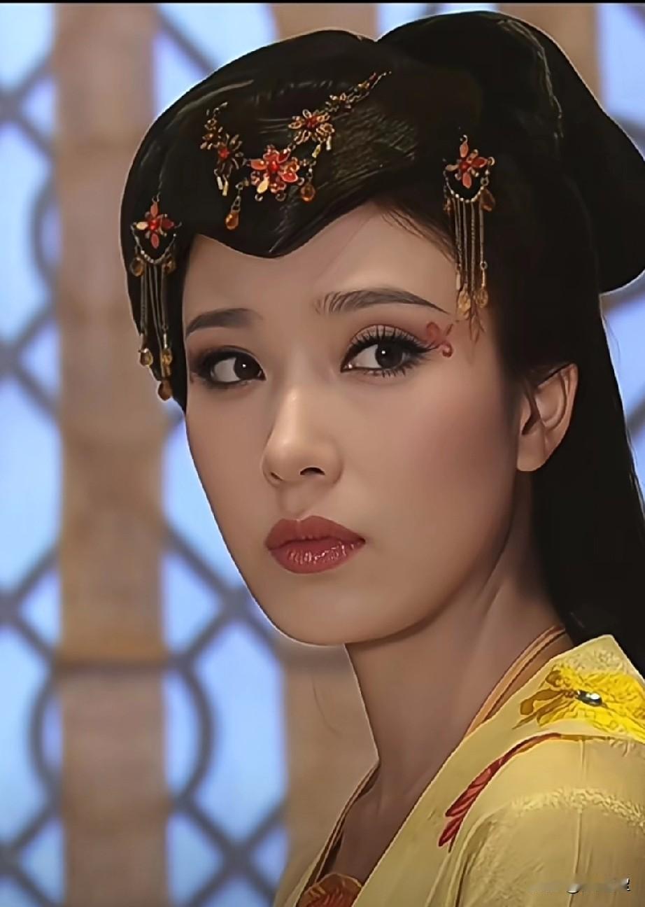 一开始如果贤妃不跟她作对
她会不会成为一个好人？