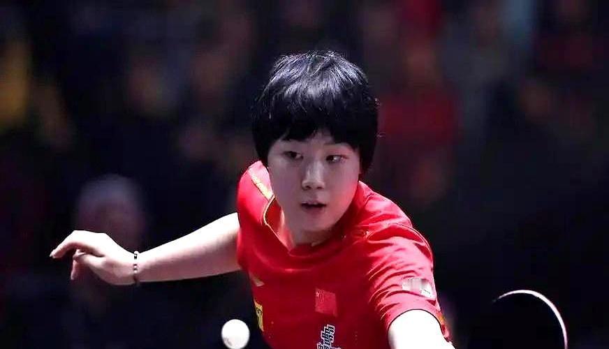 世界第4打第39，首局居然输了。
 
蒯曼没陷在失误里。后三局连拿两局碾压，最后