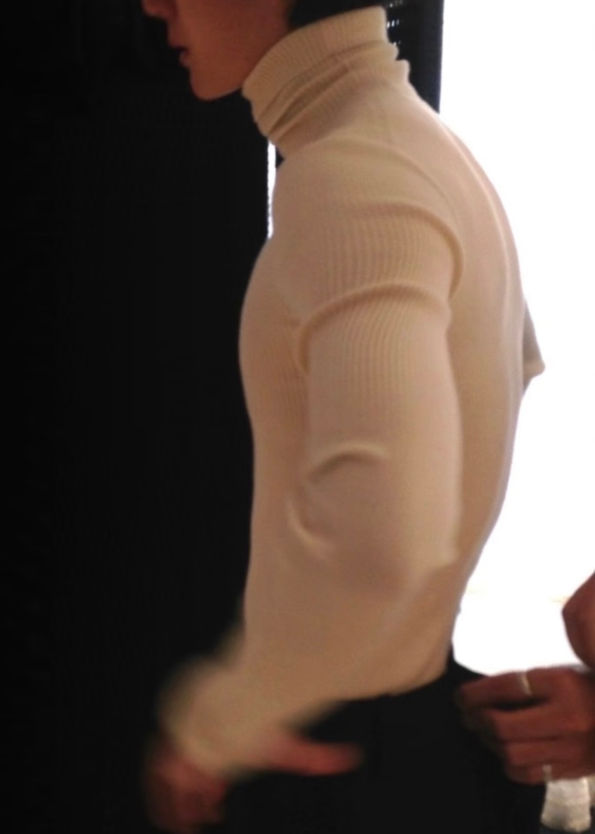 啊啊啊啊啊王一博的身材很曼妙 王一博胸肌