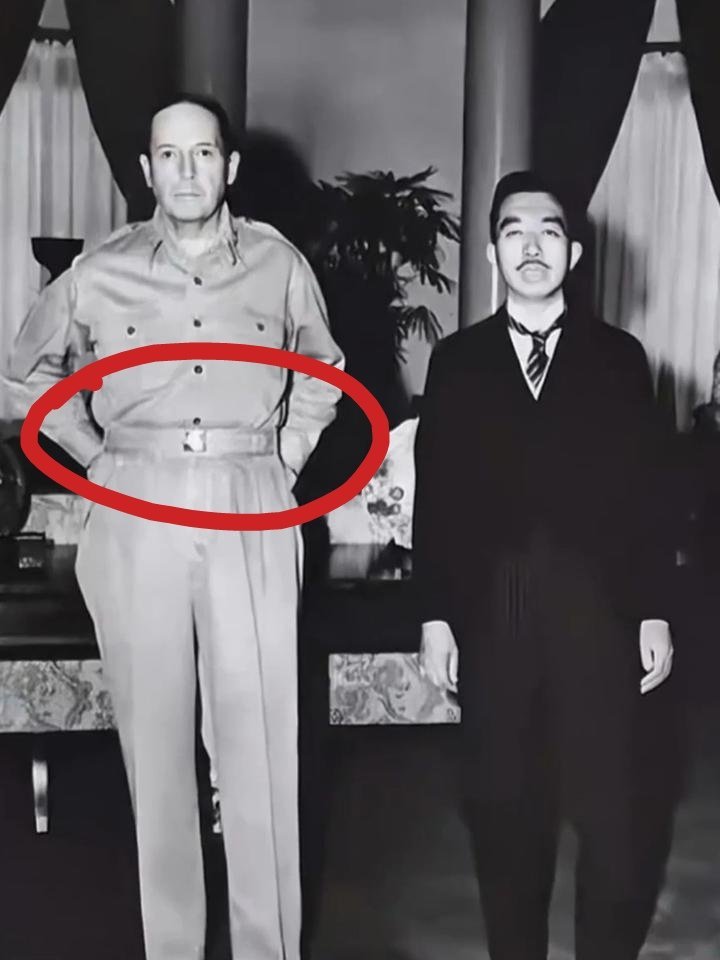 当年日方有没有让麦克阿瑟也解释一下？