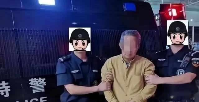 哈尔滨的冬天很冷，尤其是晚上。即使保安室里有暖气，孙大爷还是穿着厚厚的衣服御寒，