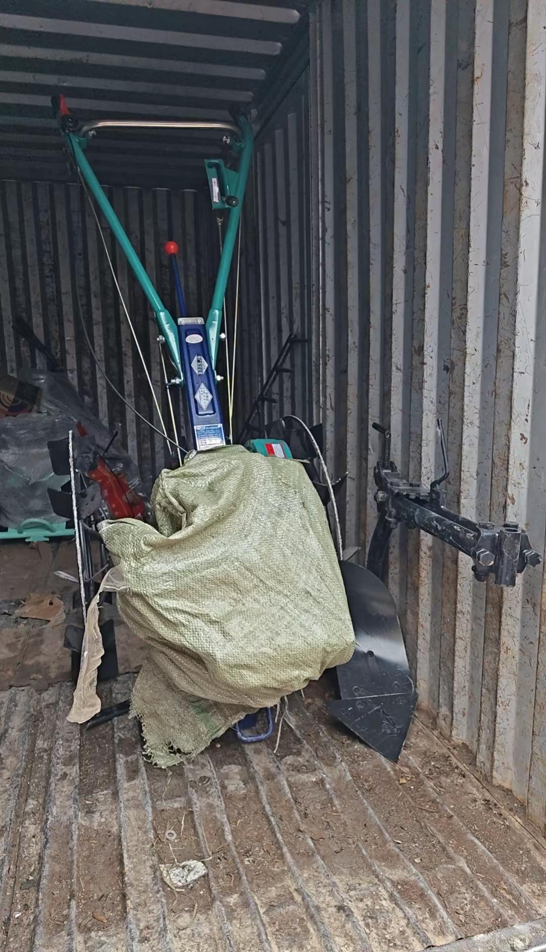 百思不得其解。猜对V 我50一般人干不了这技术活 老年机 剑河 台江