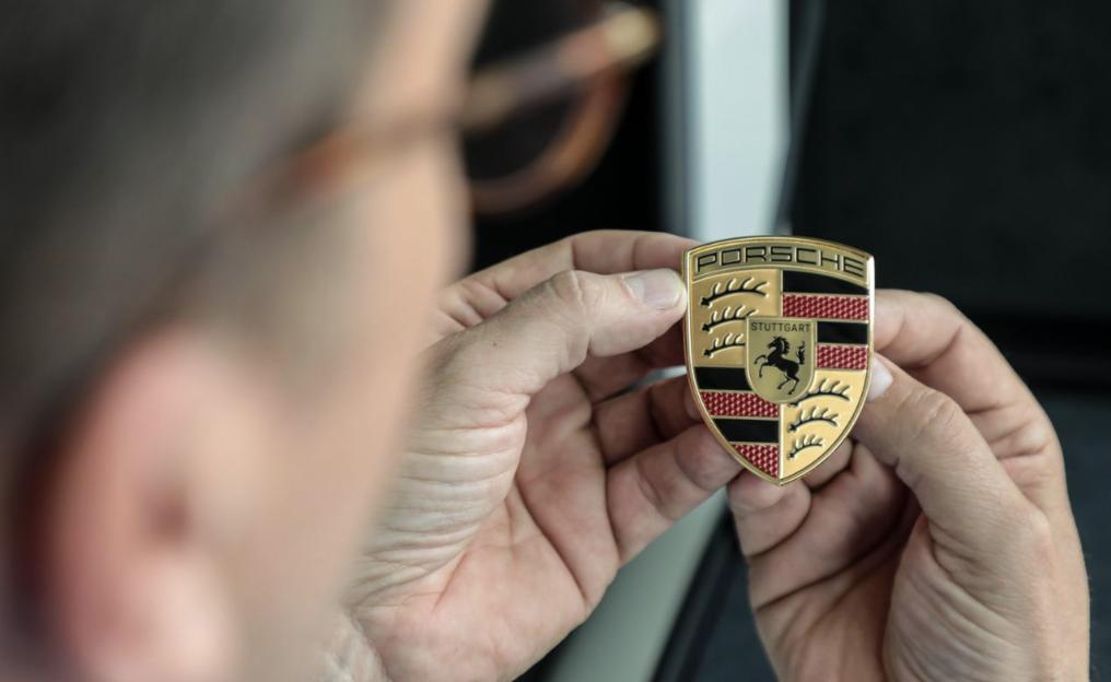 降成本，保时捷或将合并Taycan和Panamera
保时捷新任CEO Mich