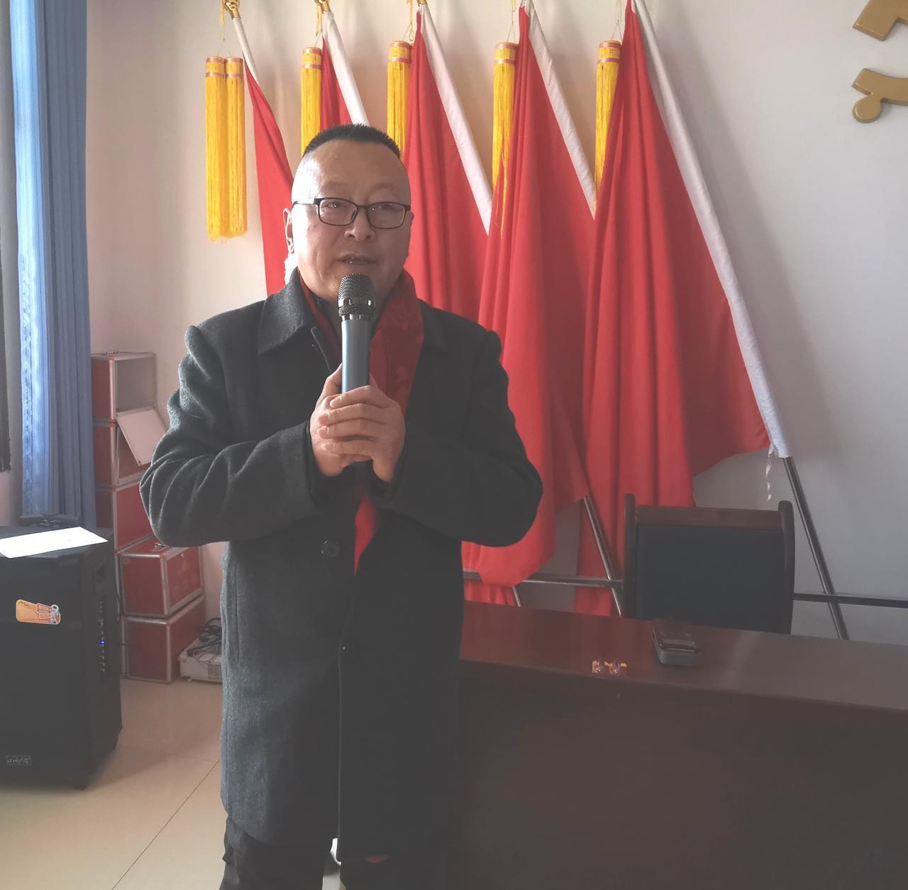 榆中县小康营乡雨花敬老公益餐厅举行落成启动仪式

记者王志俭（穿石）文图

1月