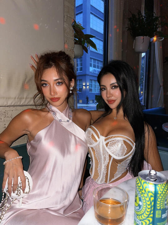 你说我们配不配