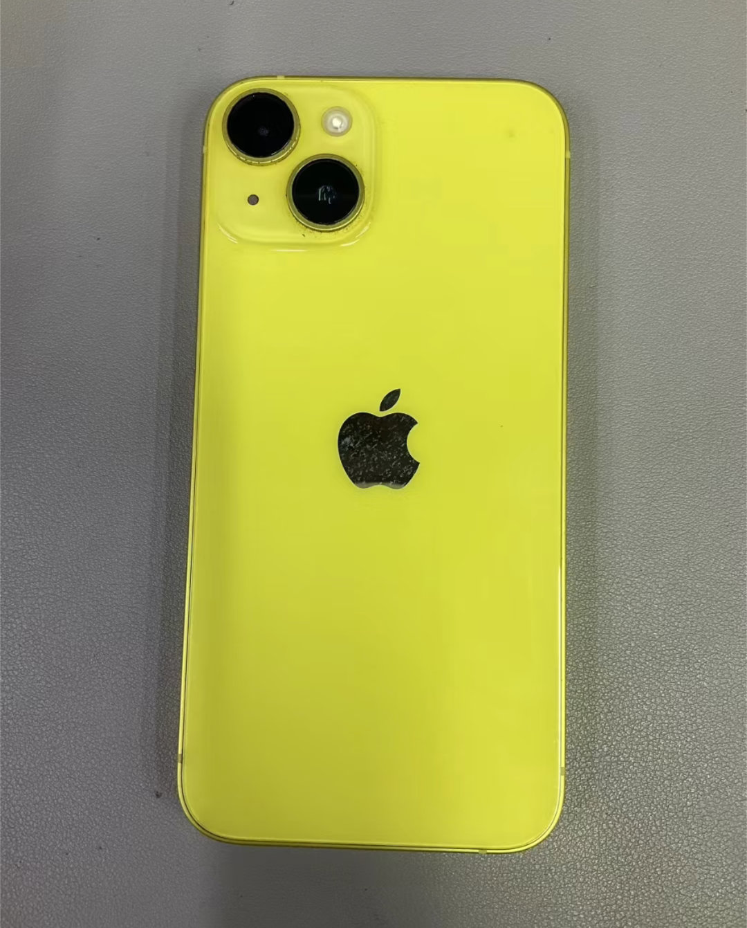 iPhone还有这个颜色呢[挖鼻][挖鼻][挖鼻] ​​​
