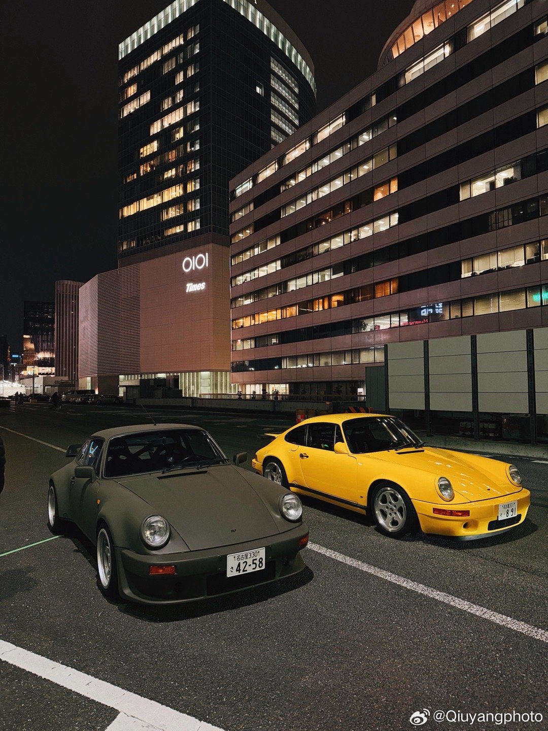 夜晚的首都高，现实版GT 赛车早上还在看雪，下午回到东京就去看Luftgekuh